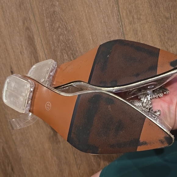 Slides - Picture 3 of 5